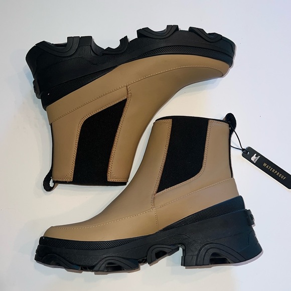 Sorel Brex waterproof Chelsea boot in tawny buff-w/black elastic & lug sole-NWT - Picture 16 of 16